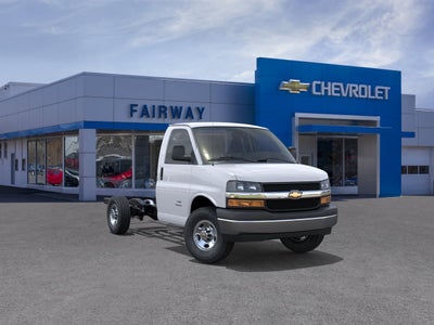 2026 Chevrolet Express Cutaway 3500 1WT