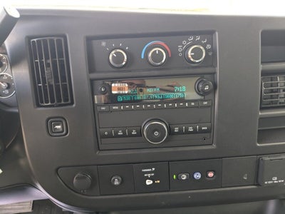 2024 Chevrolet Express Cutaway 3500 1WT