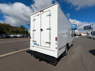 2024 Chevrolet Express Cutaway 3500 1WT