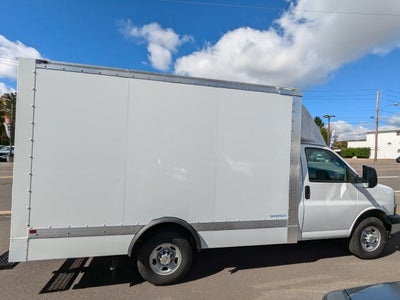 2024 Chevrolet Express Cutaway 3500 1WT