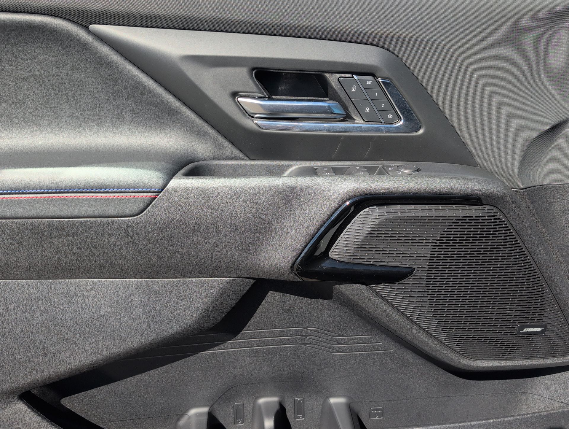 2025 Chevrolet Silverado EV RST - Max Range