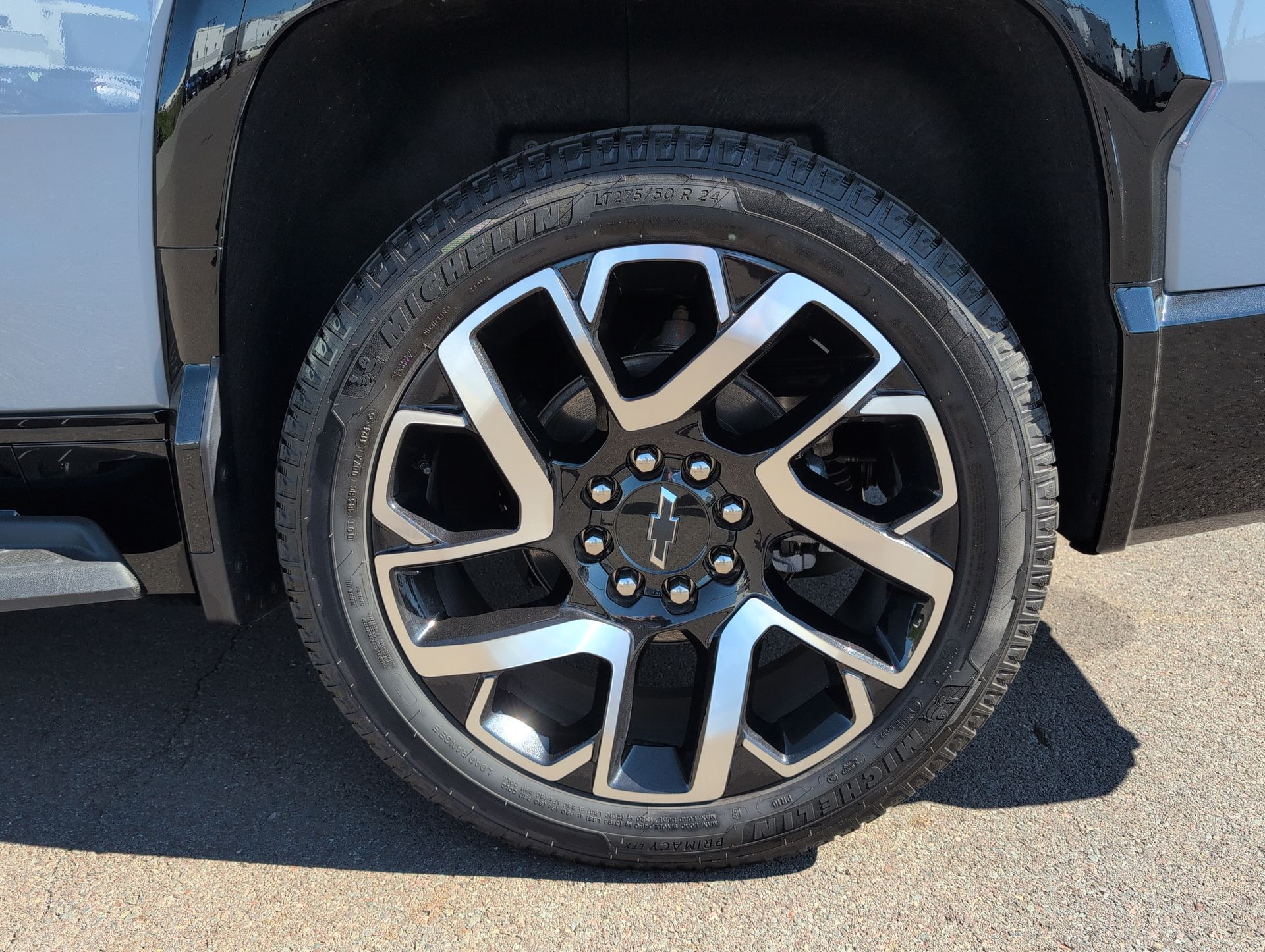 2025 Chevrolet Silverado EV RST - Max Range