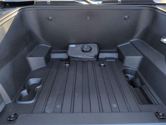 2025 Chevrolet Silverado EV RST - Max Range