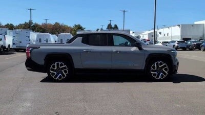 2025 Chevrolet Silverado EV RST - Max Range