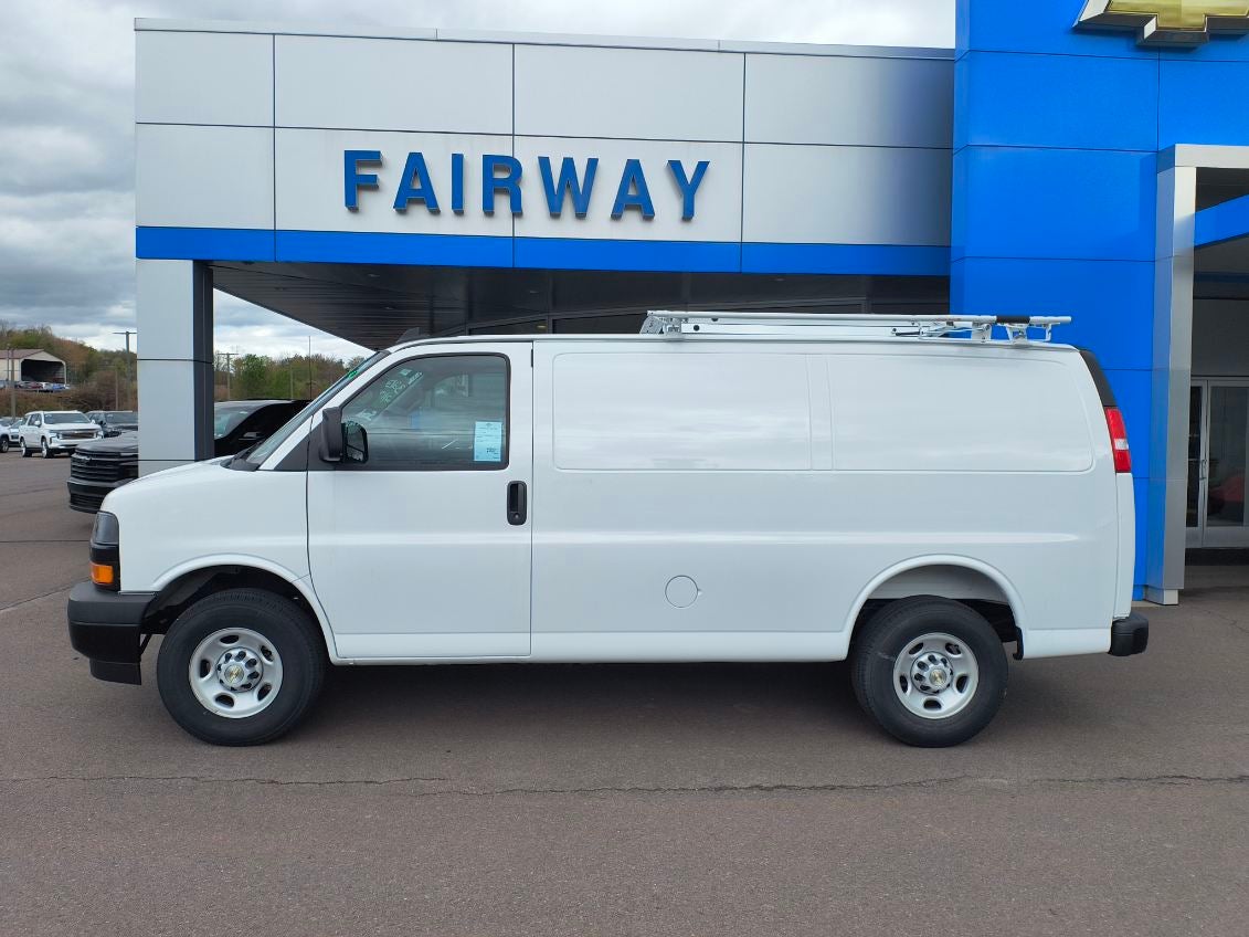2026 Chevrolet Express Cargo WT