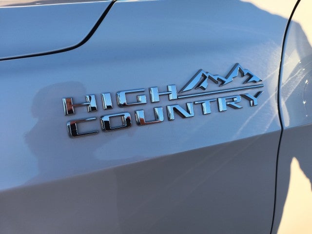 2024 Chevrolet Suburban High Country