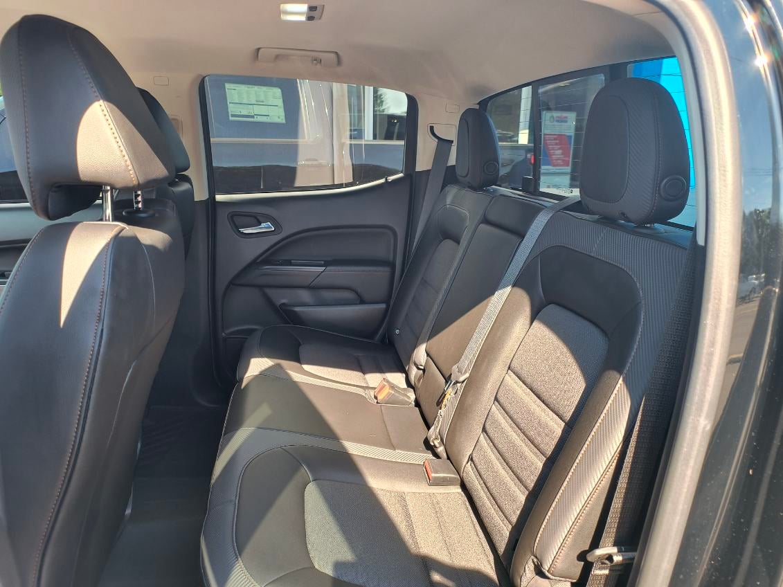 2022 GMC Canyon AT4 - Cloth