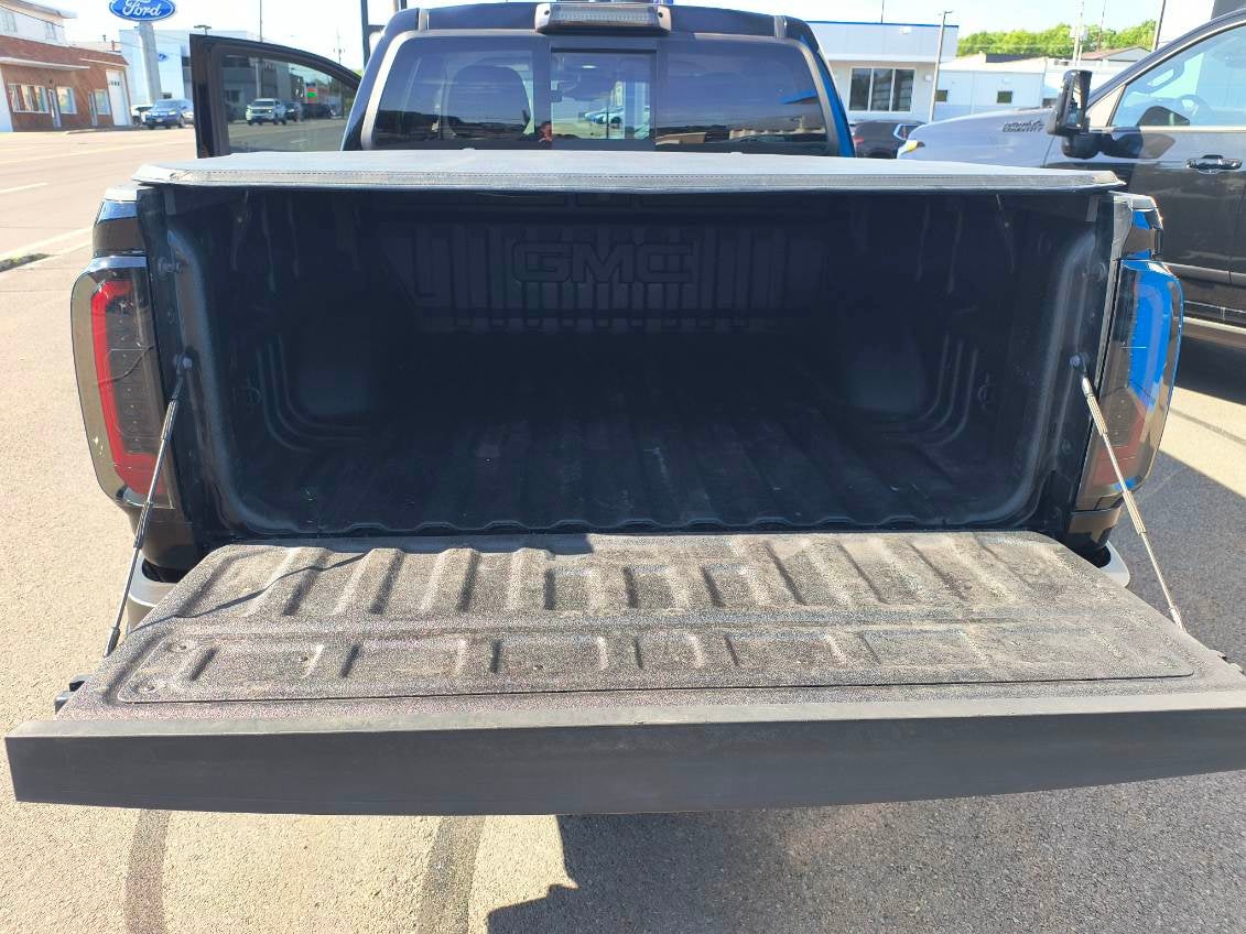 2022 GMC Canyon AT4 - Cloth