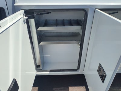 2024 Chevrolet Express Cutaway 3500 1WT