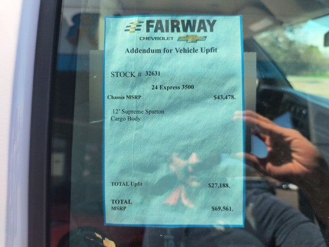 2024 Chevrolet Express Cutaway 3500 1WT