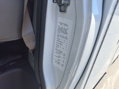 2024 Chevrolet Express Cutaway 3500 1WT