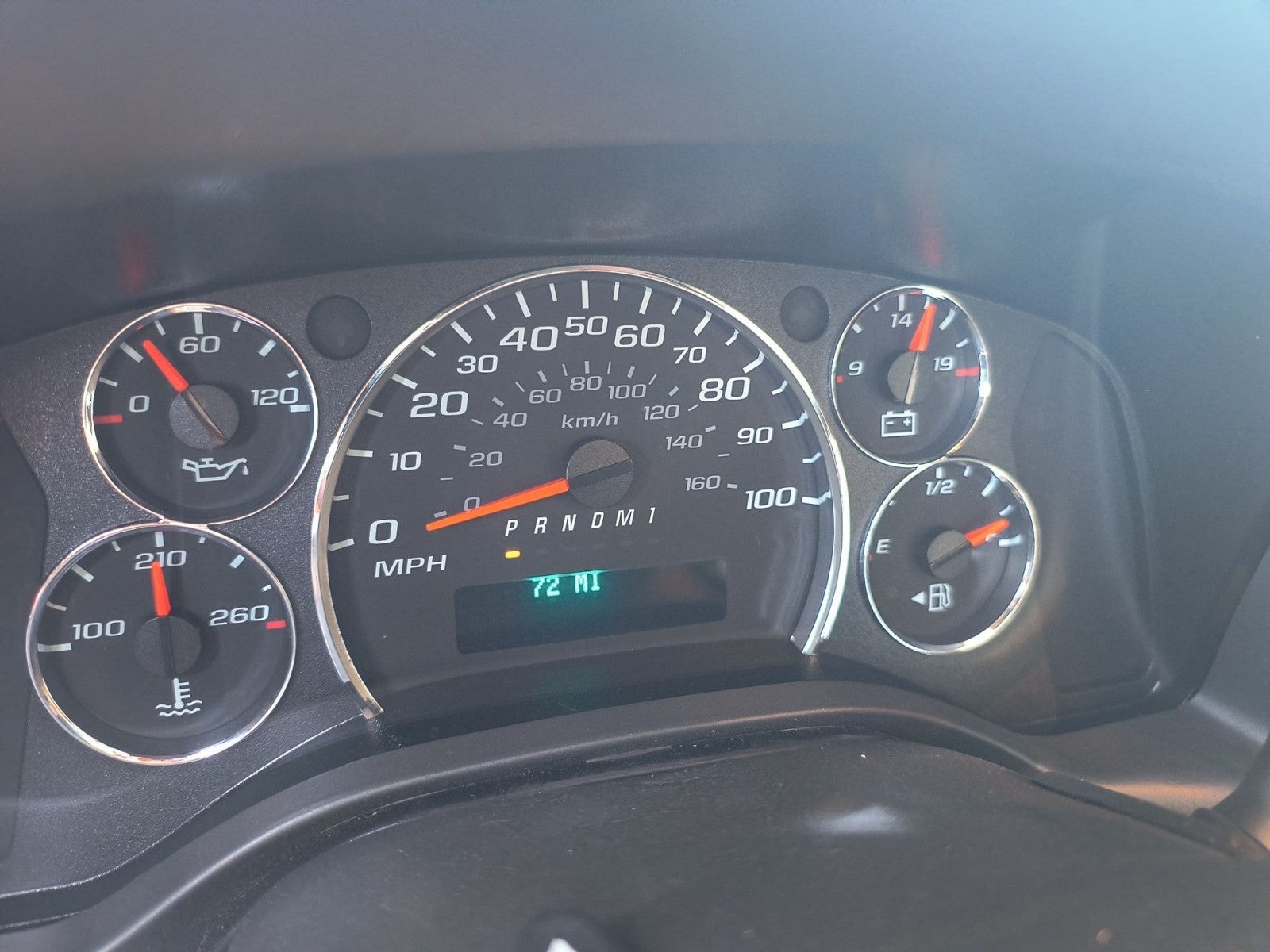 2024 Chevrolet Express Cutaway 3500 1WT