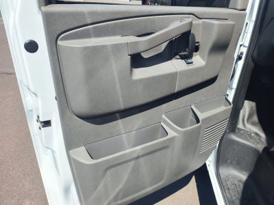 2024 Chevrolet Express Cutaway 3500 1WT