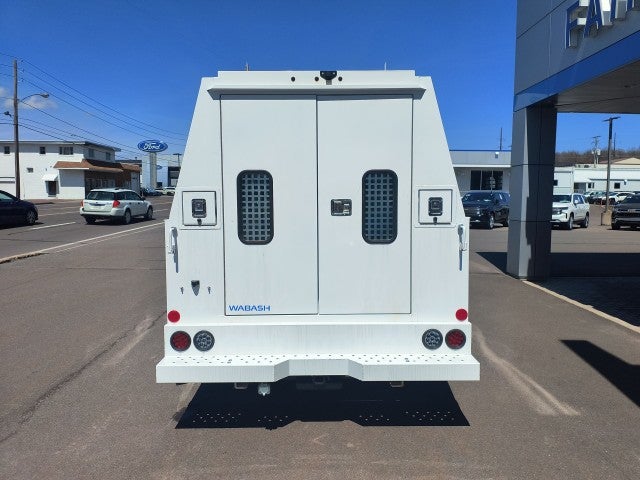 2024 Chevrolet Express Cutaway 3500 1WT