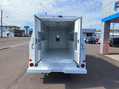 2024 Chevrolet Express Cutaway 3500 1WT