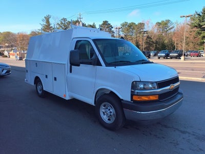 2024 Chevrolet Express Cutaway 3500 1WT