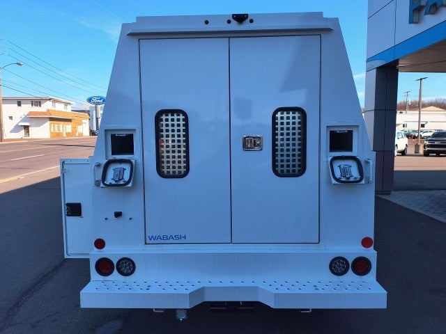 2024 Chevrolet Express Cutaway 3500 1WT