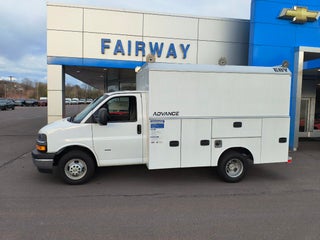2025 Chevrolet Express Cutaway 3500 1WT