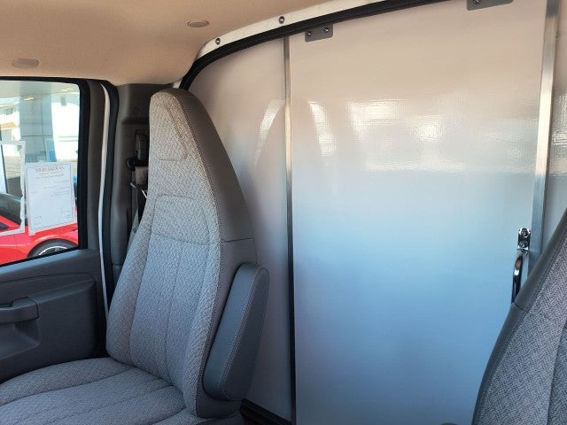 2024 Chevrolet Express Cutaway 3500 1WT