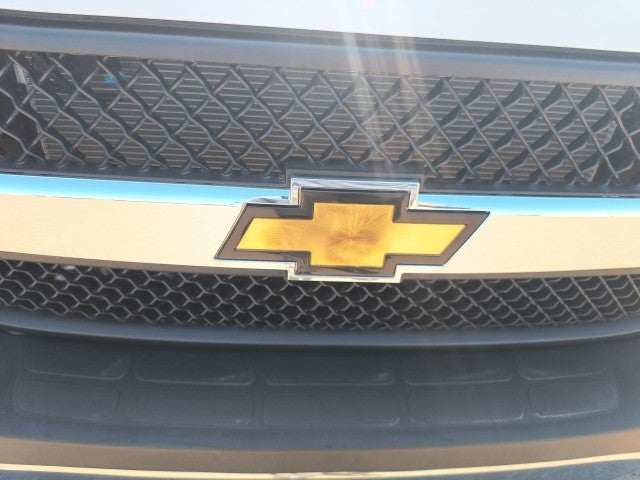 2024 Chevrolet Express Cutaway 3500 1WT