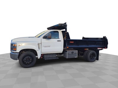 2024 Chevrolet Silverado 6500 HD Work Truck