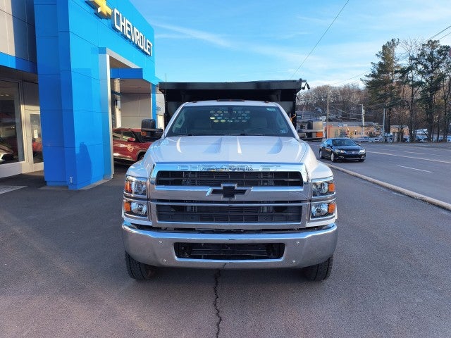 2024 Chevrolet Silverado 6500 HD Work Truck
