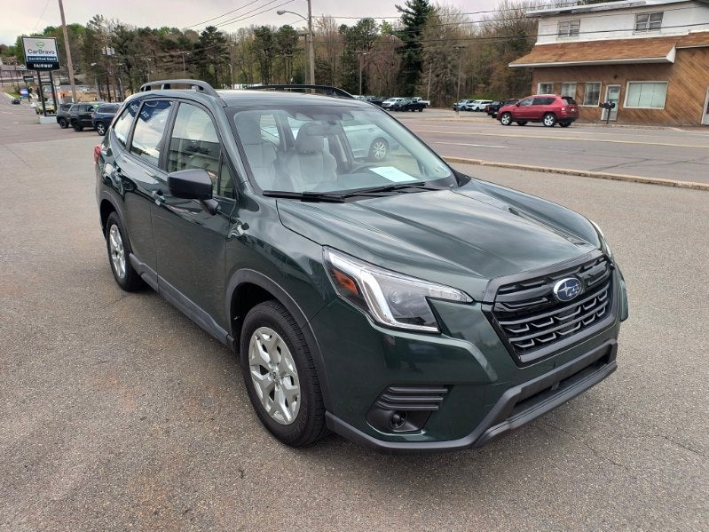 2023 Subaru Forester Base