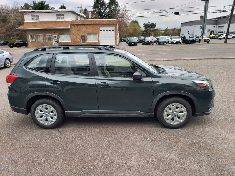 2023 Subaru Forester Base