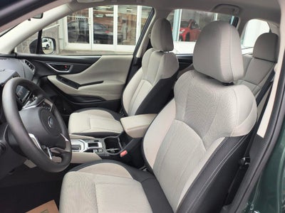 2023 Subaru Forester Base