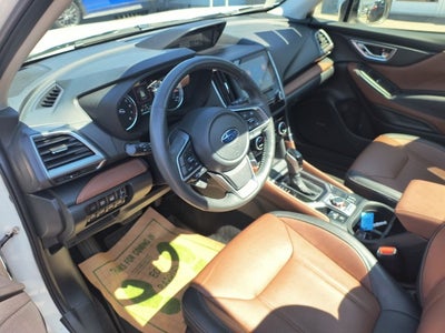 2023 Subaru Forester Touring