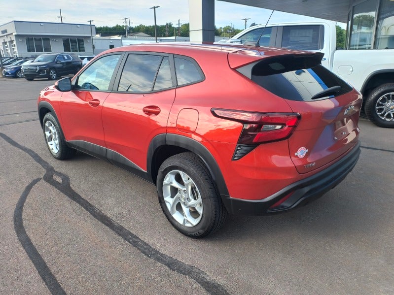 2024 Chevrolet Trax LS